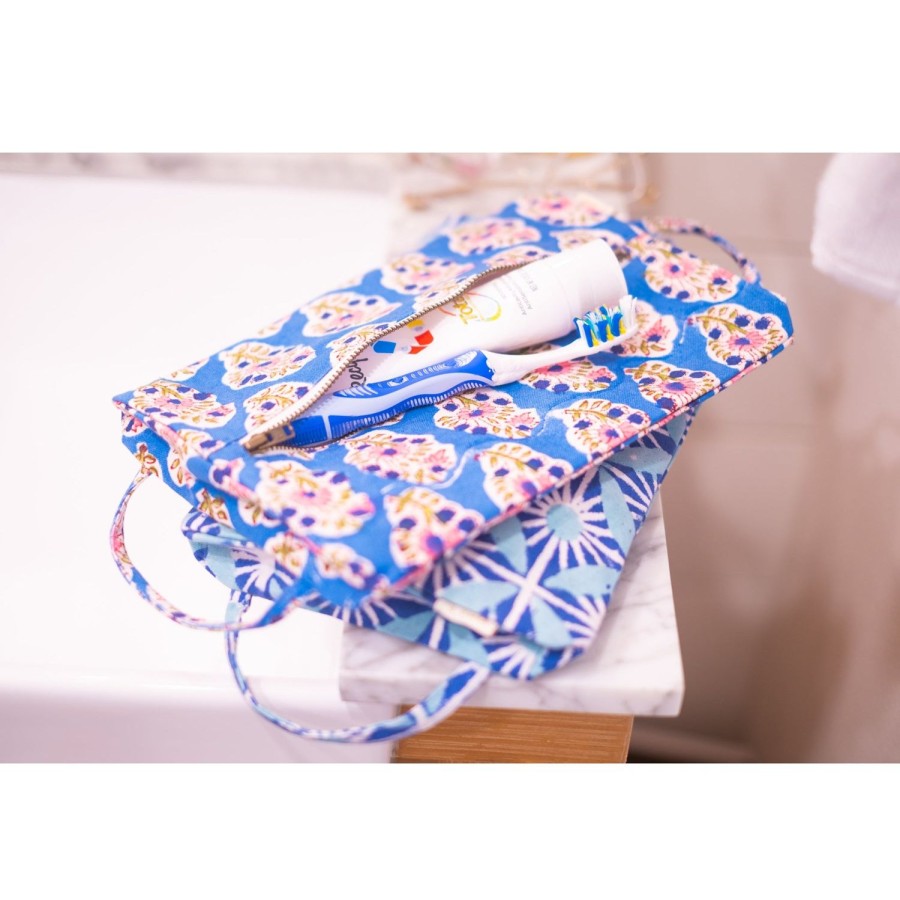 Accessories Bell by Alicia bell | Flat Cosmetic Bag